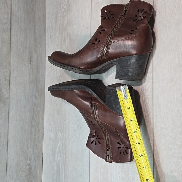 Born Women Ivy Goose Ankle Leather Heels Boots shoes sz 8 - Picture 8 of 12